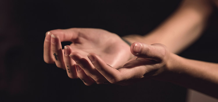 hands